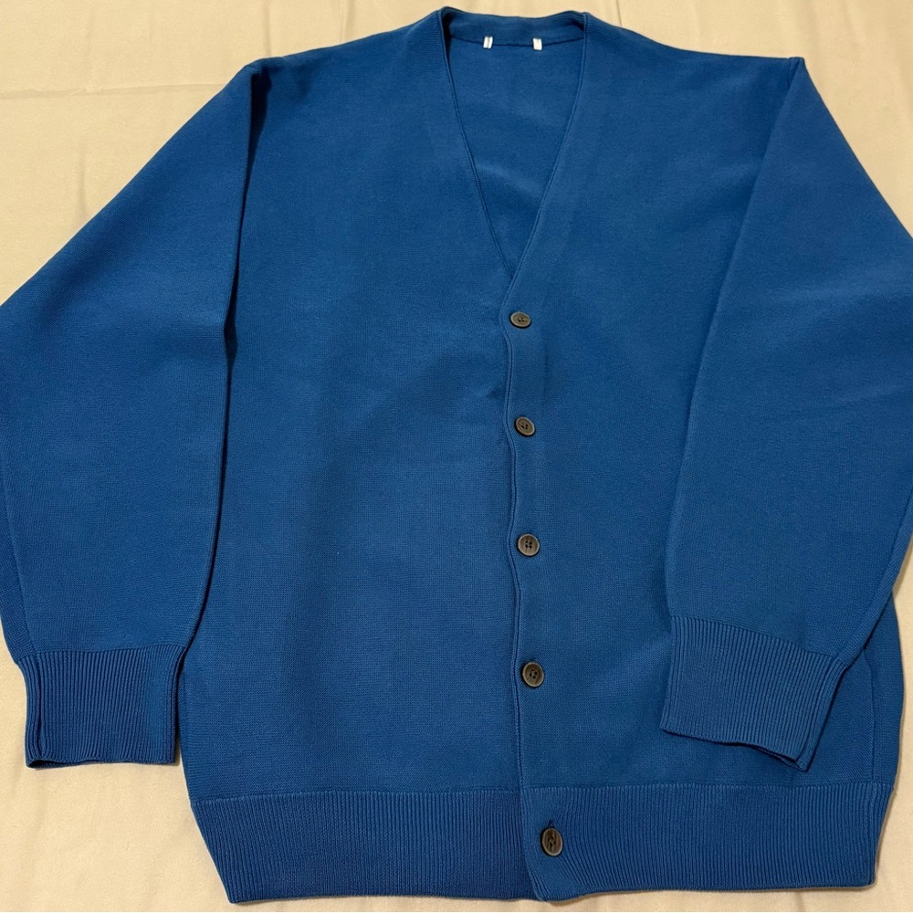 GU Men's Washable V Neck Cardigan